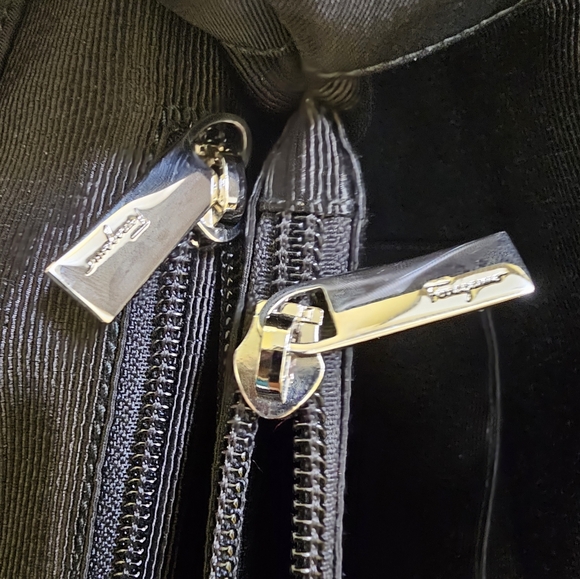 Salvatore Ferragamo Vara Tote Nylon with Leather Medium - Picture 13 of 16